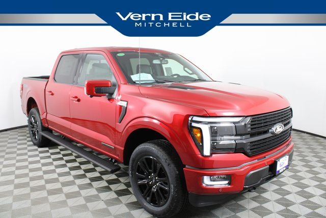 2025 Ford F-150 Platinum's photo