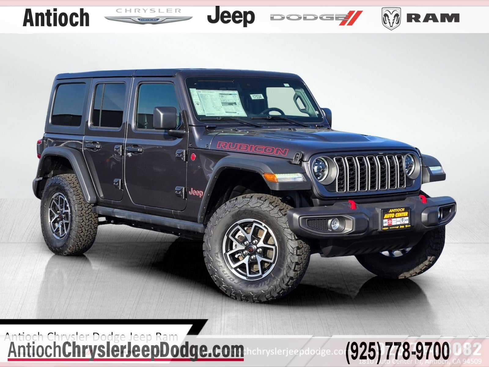 2025 Jeep Wrangler 4-Door Rubicon's photo