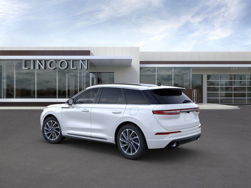 2025 Lincoln Corsair Grand Touring photo 4