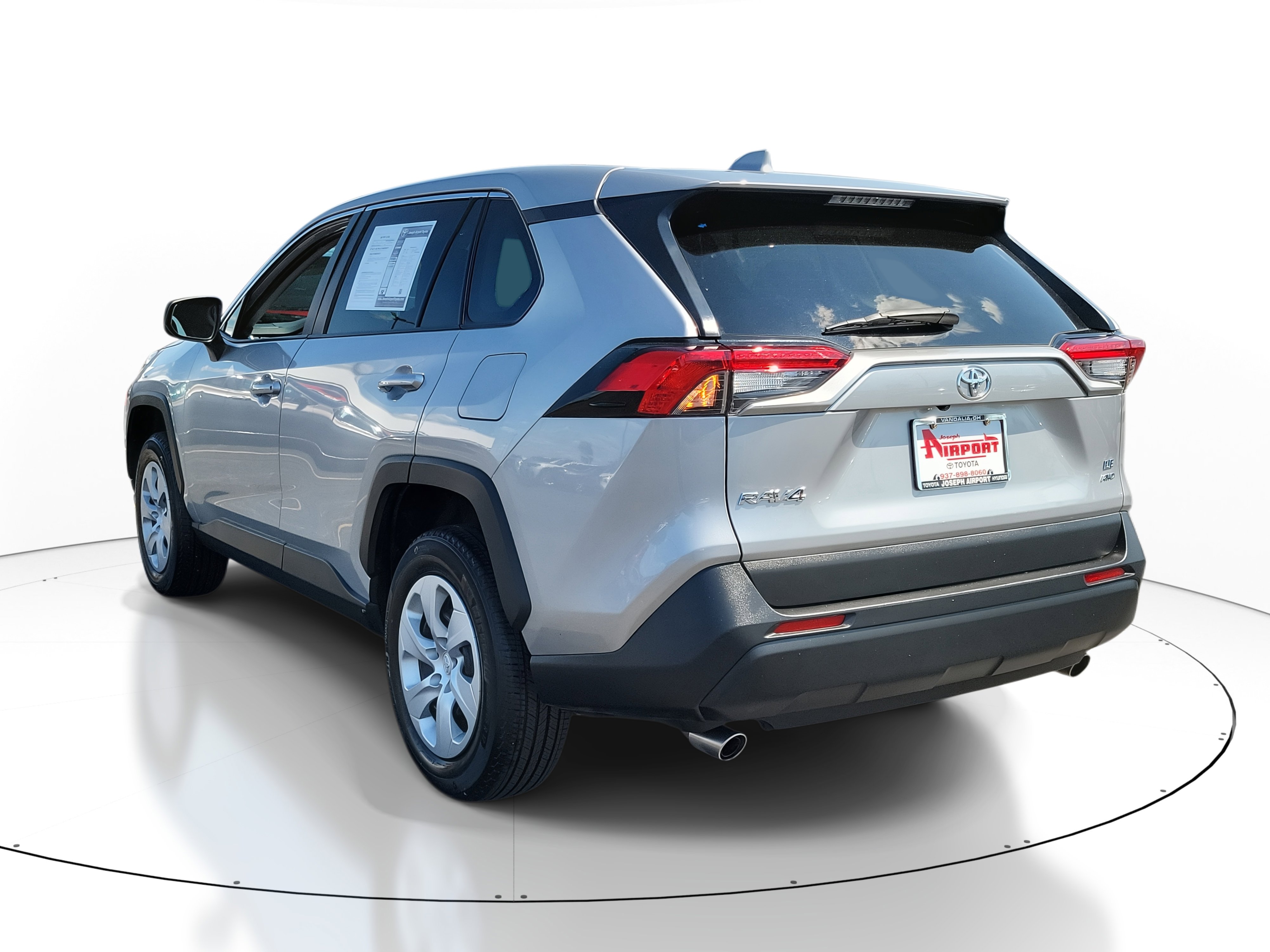 2024 Toyota RAV4 LE photo 2