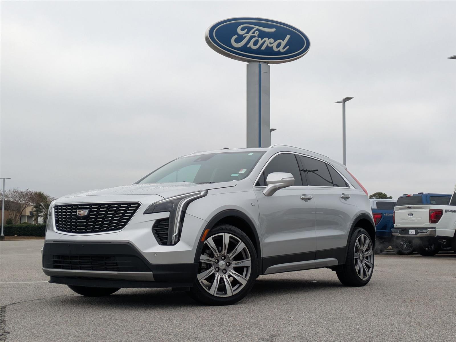 2019 Cadillac XT4 Premium Luxury's photo
