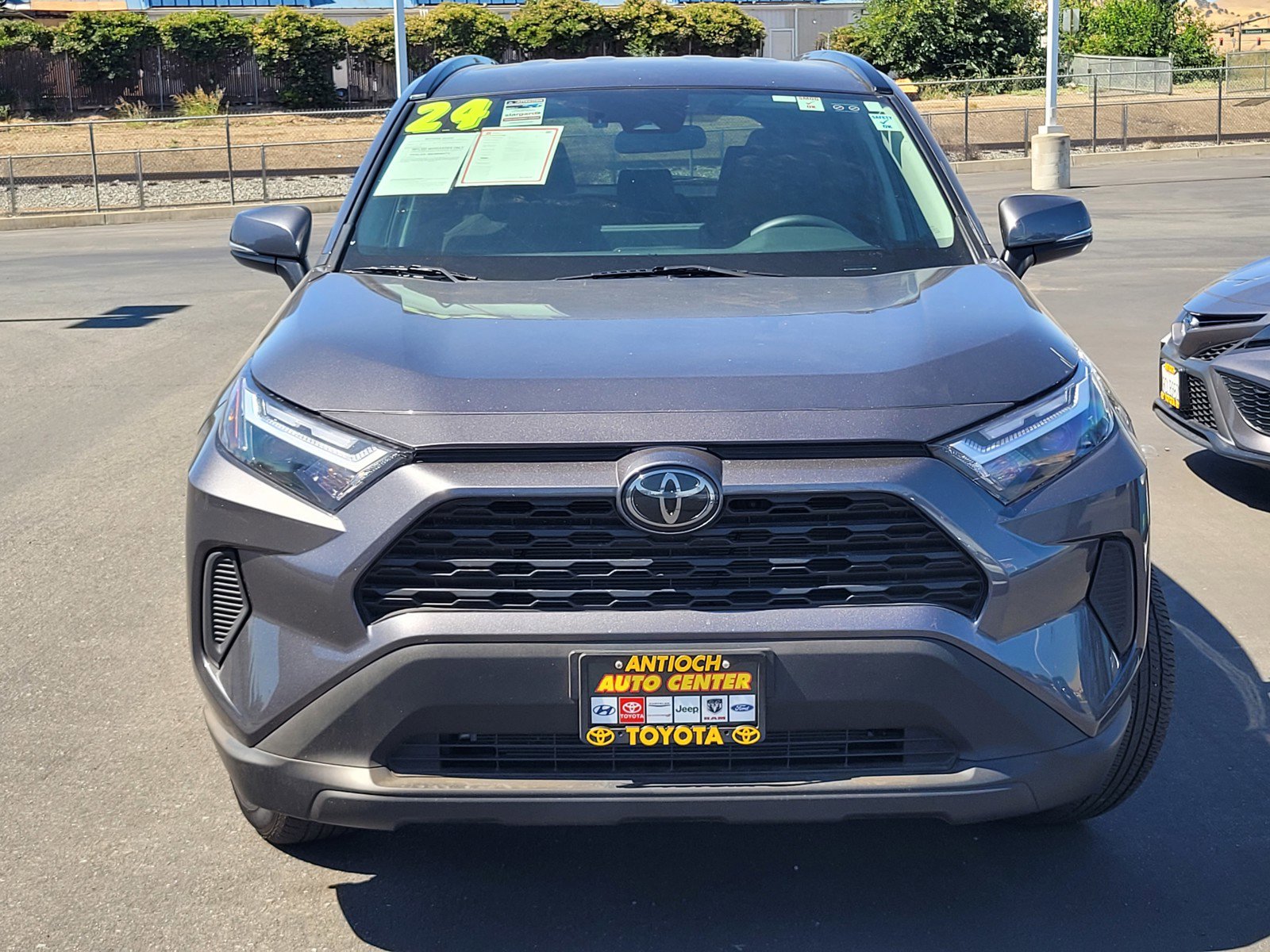 2024 Toyota RAV4 XLE photo 2