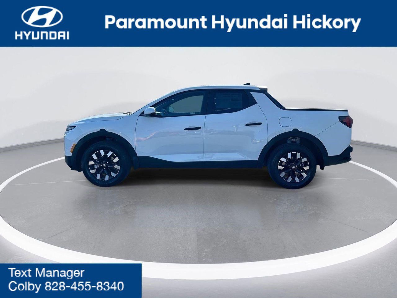 2025 Hyundai Santa Cruz SE photo 4