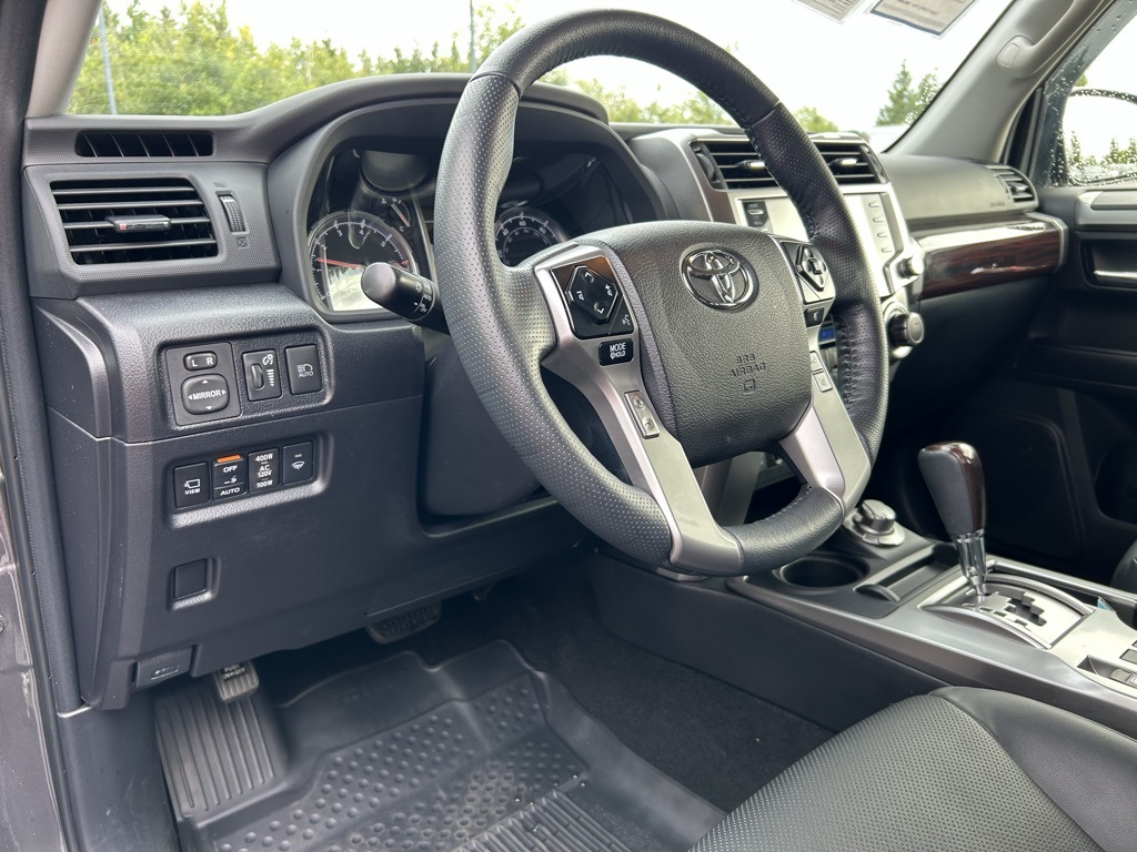 2023 Toyota 4Runner Limited photo 12