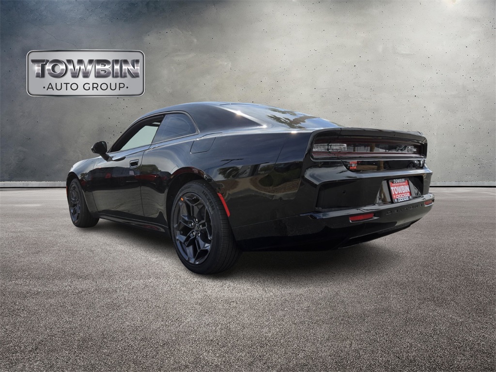 2025 Dodge Charger R/T photo 4