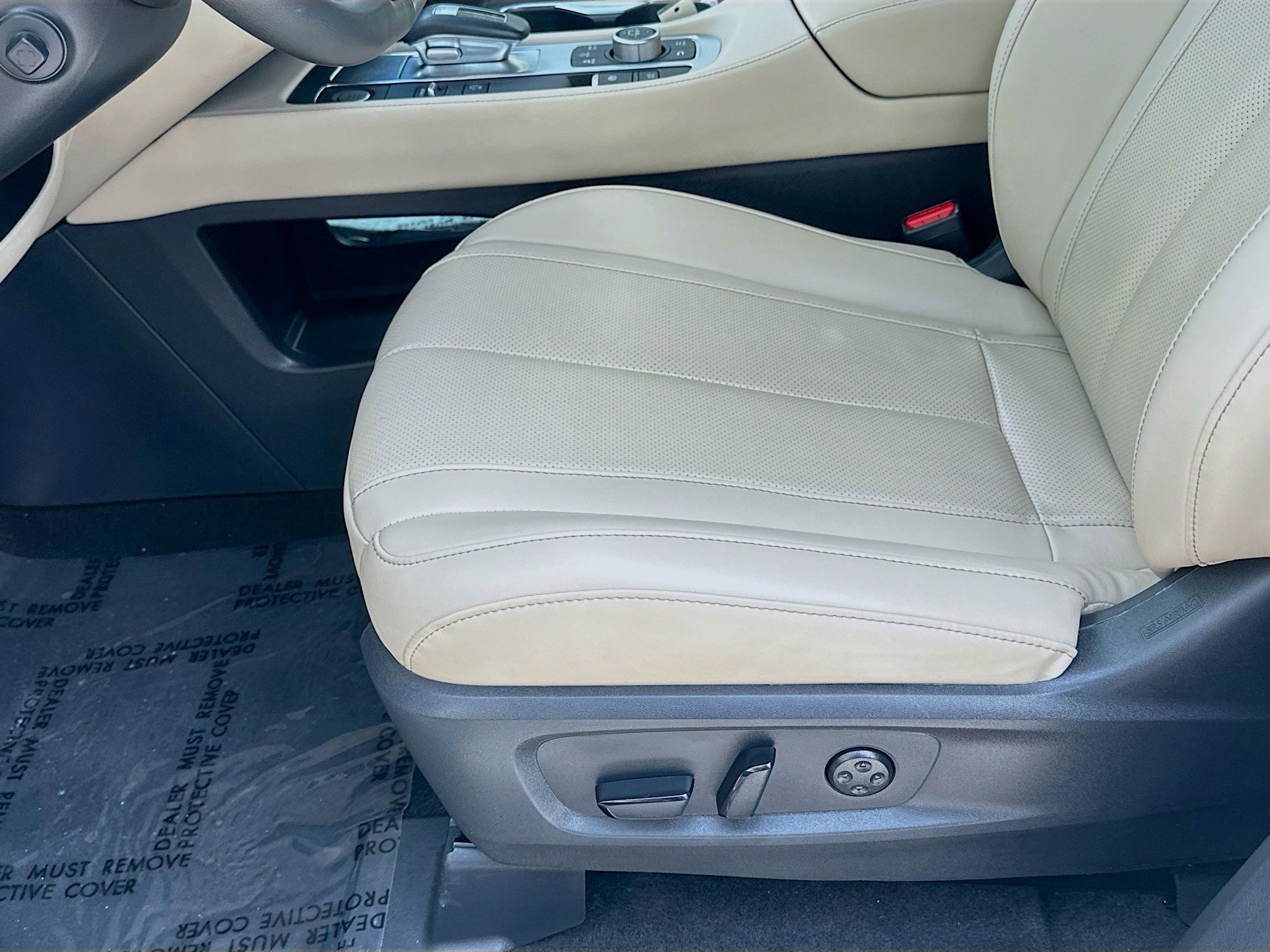 2025 Infiniti QX60 Luxe photo 17