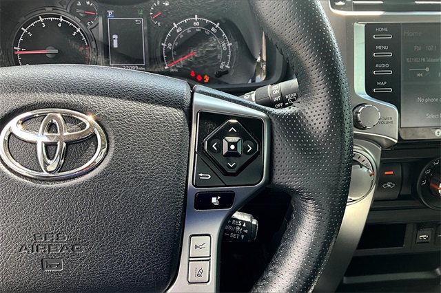 2023 Toyota 4Runner SR5 Premium 4WD photo 18