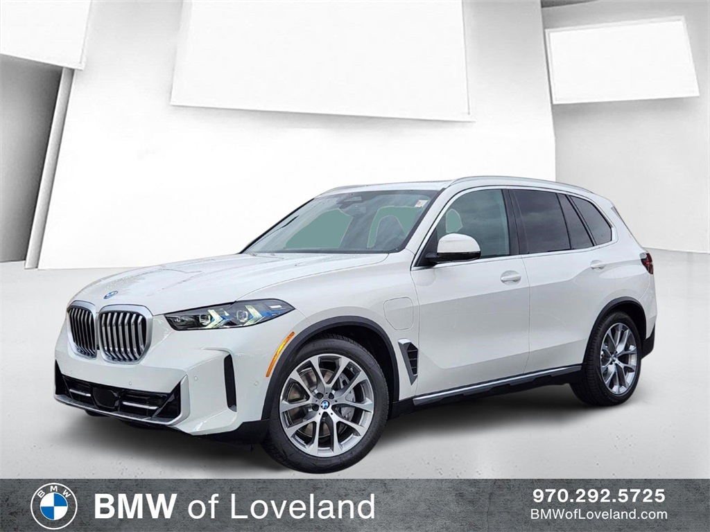 2026 BMW X5 50e's photo