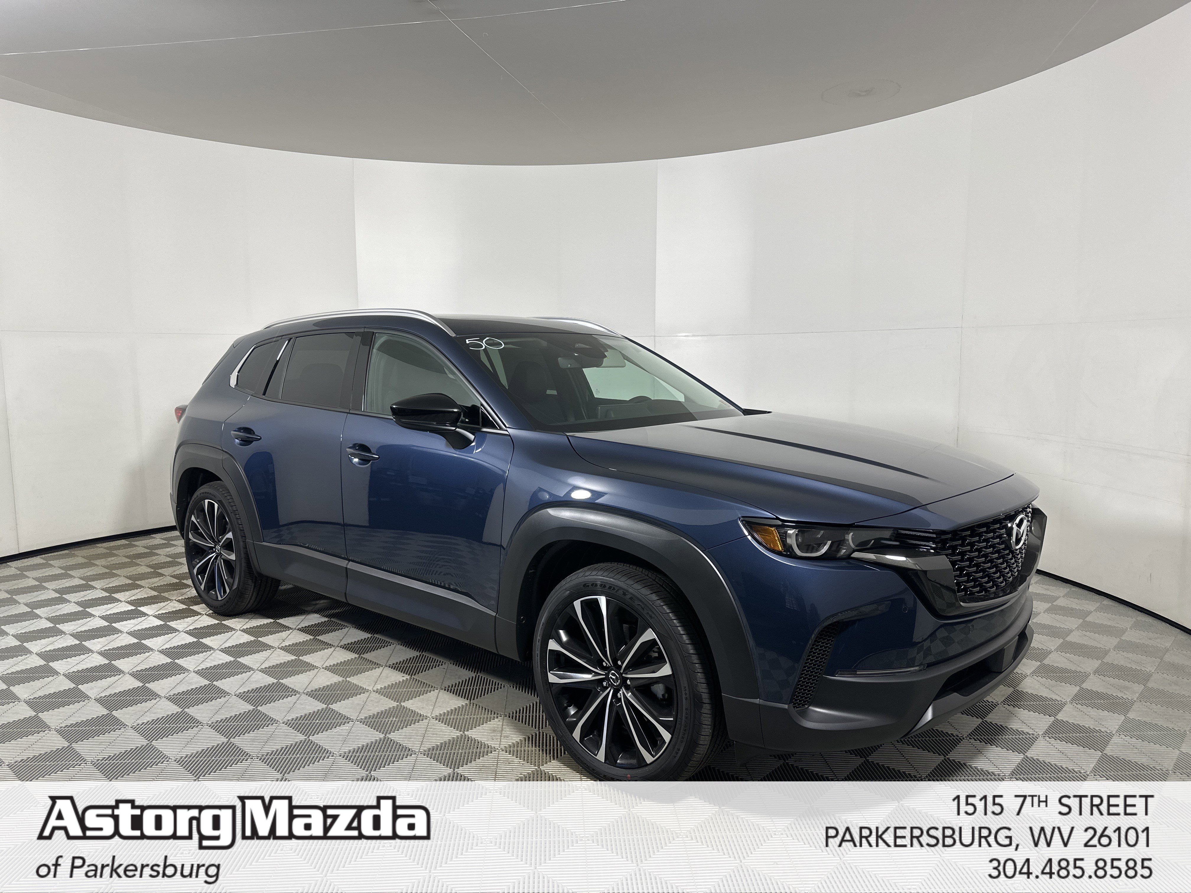 2026 Mazda CX-50 Premium's photo