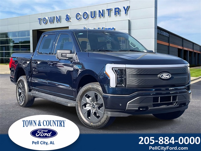 2025 Ford F-150 Lightning Flash's photo