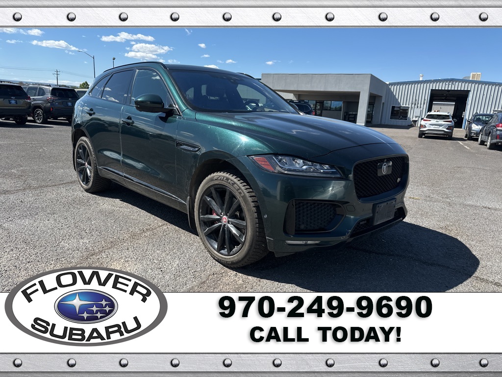 2017 Jaguar F-PACE S photo 2