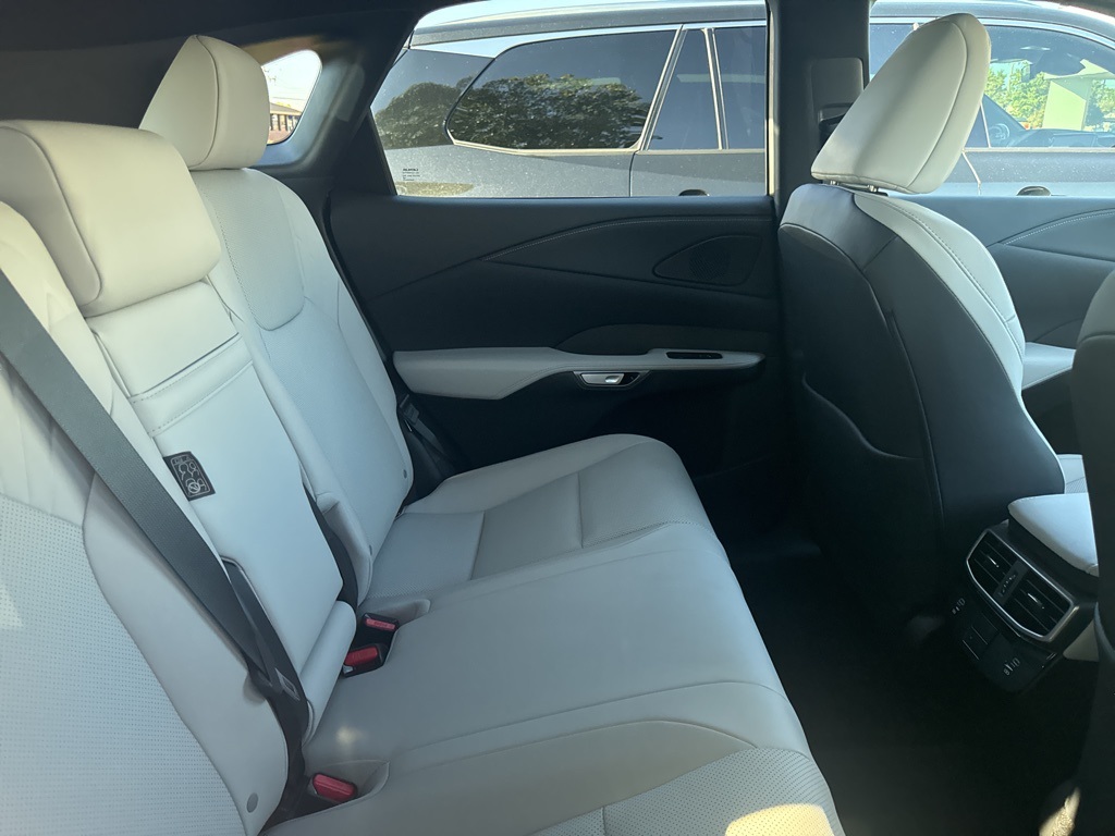 2024 Lexus RX 350 photo 11