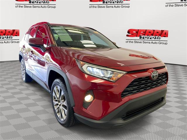 2020 Toyota RAV4 XLE Premium's photo