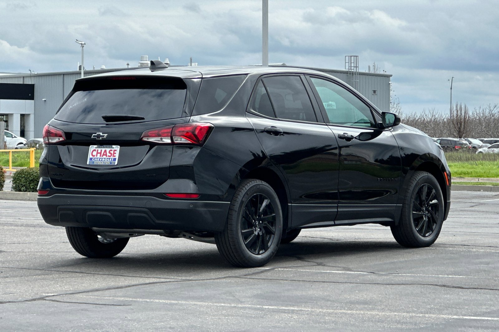 2024 Chevrolet Equinox LS photo 4