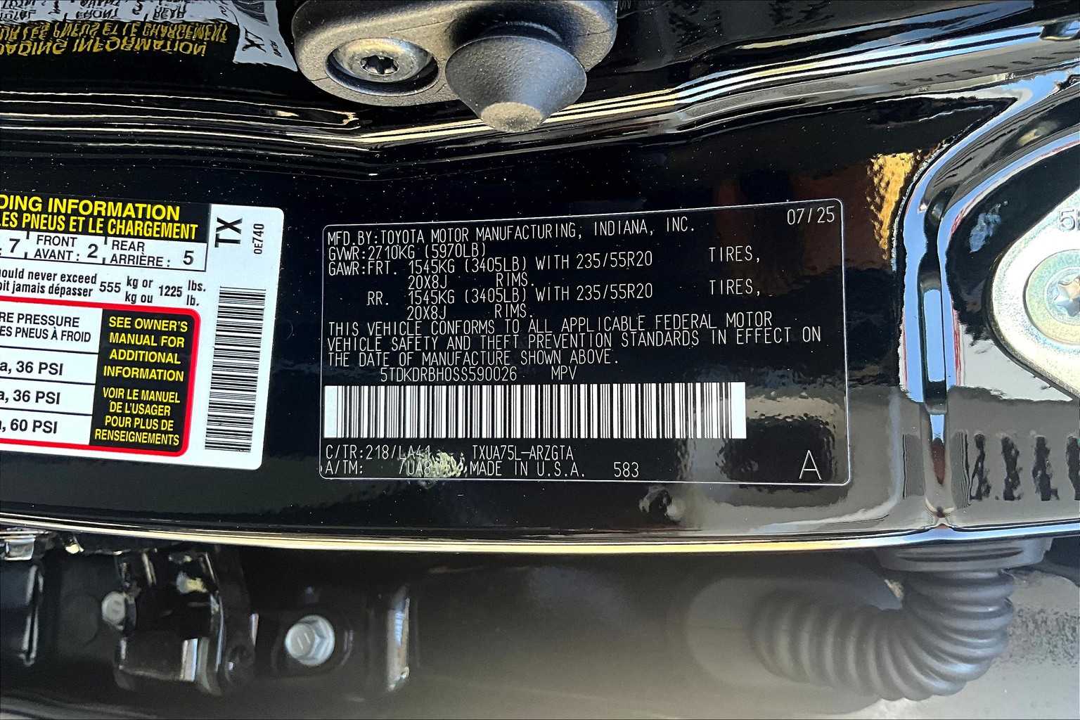 2025 Toyota Highlander Platinum photo 29