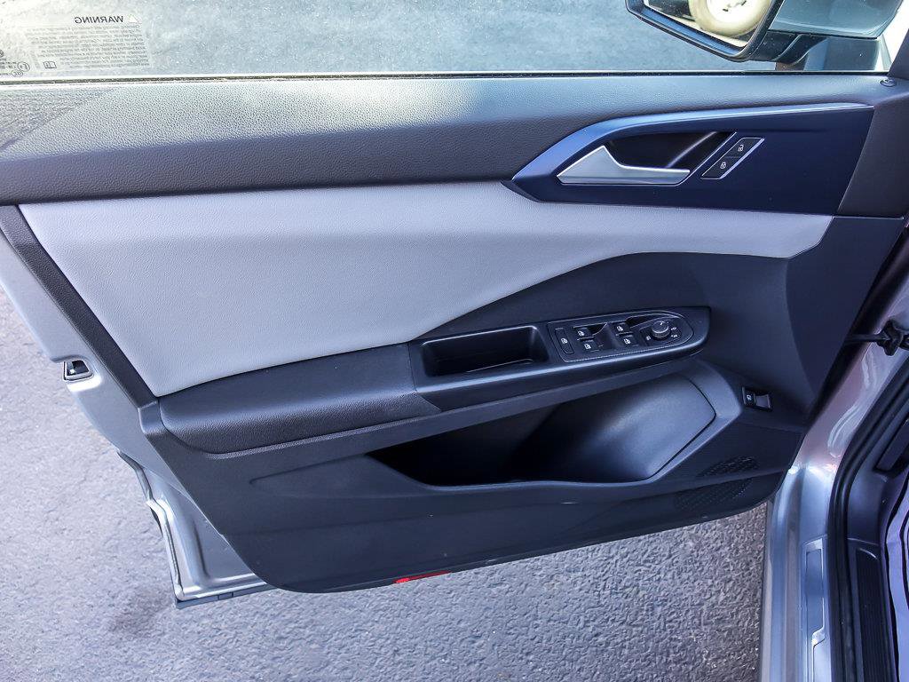 2023 VOLKSWAGEN TAOS - Image 24