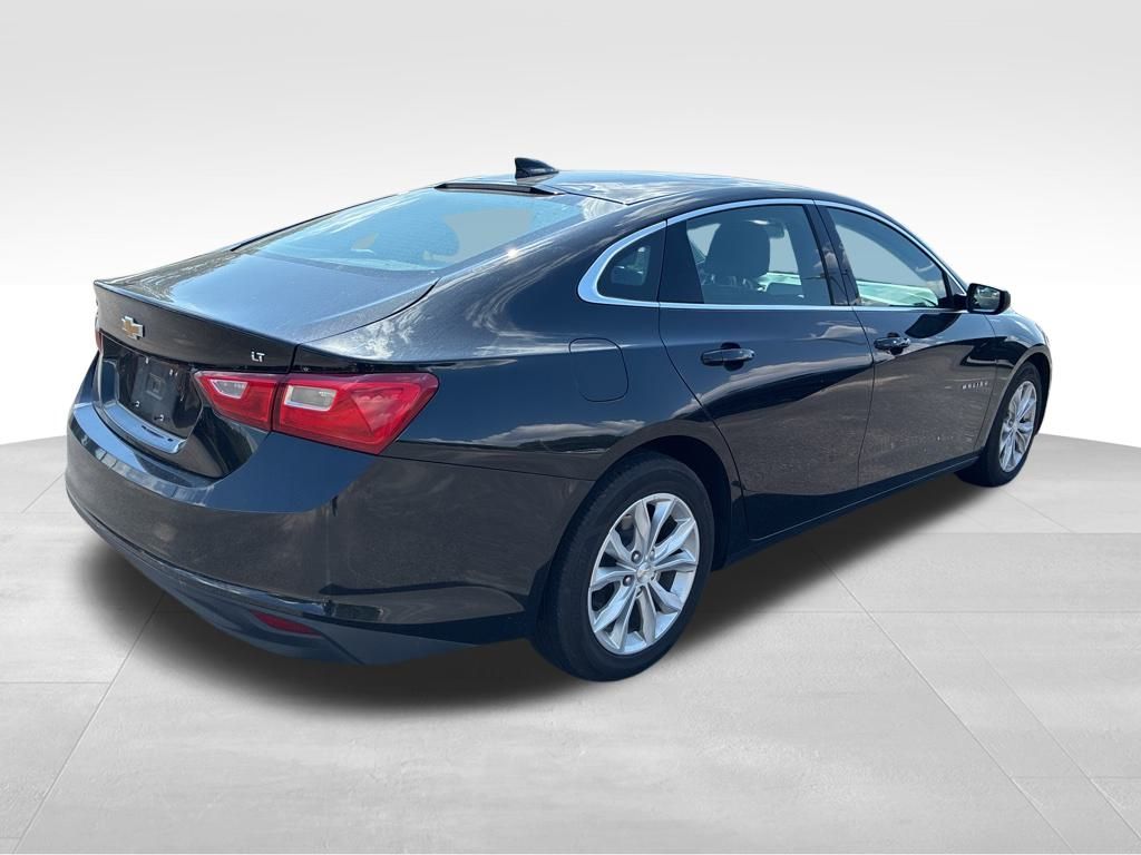 2023 Chevrolet Malibu 1LT photo 5