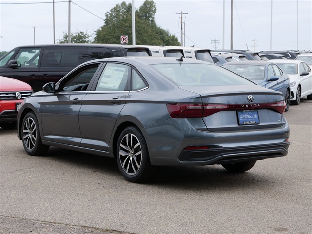 2025 Volkswagen Jetta 1.5T SE photo 2