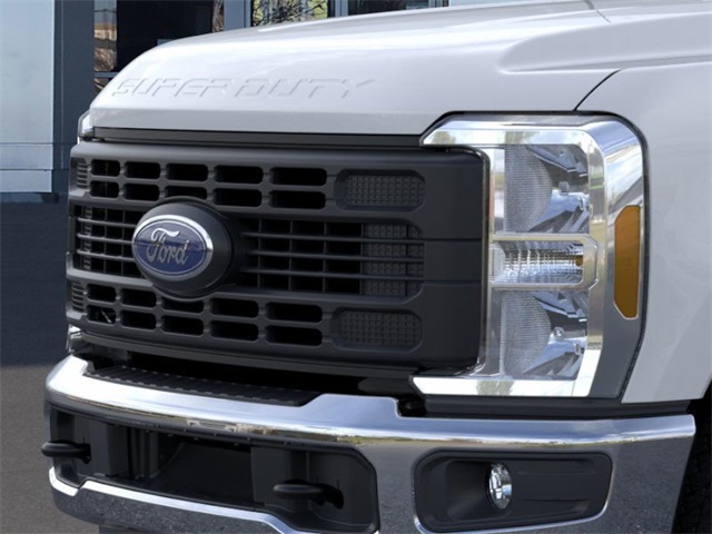 2026 Ford F-350 photo 8