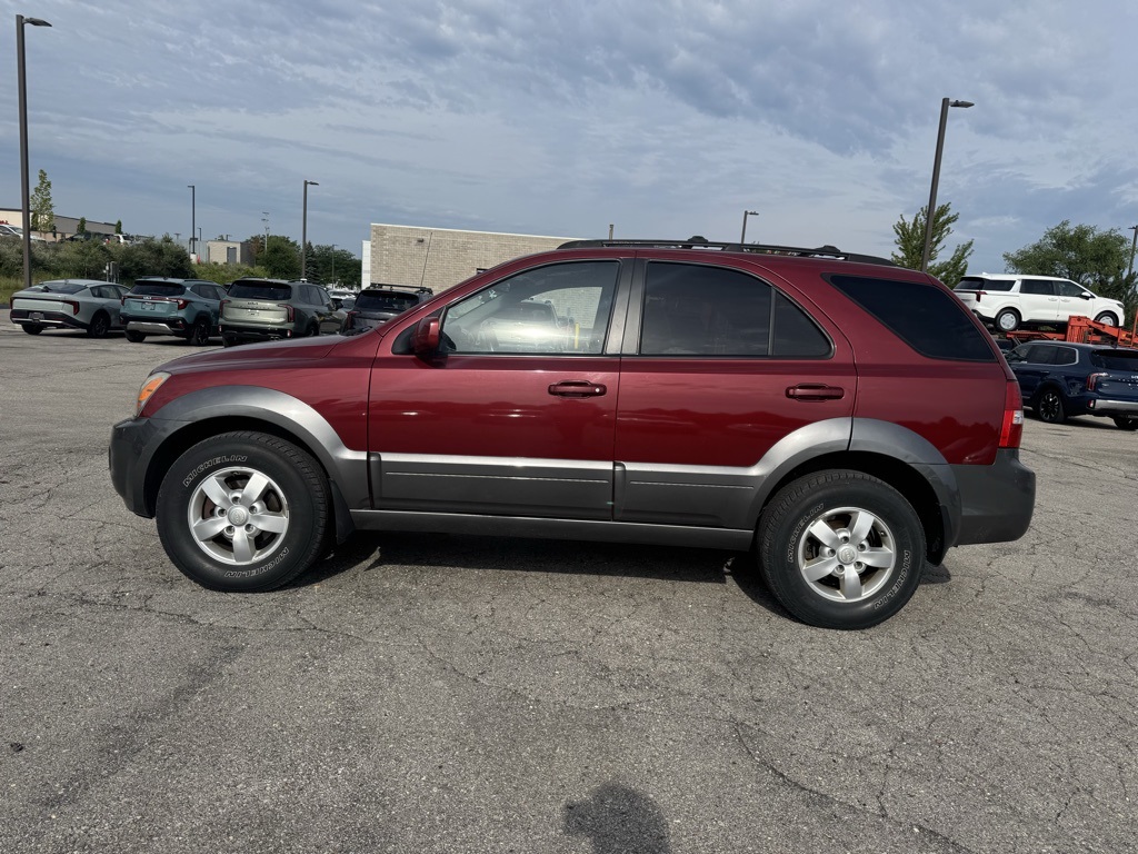 Used 2007 Kia Sorento EX with VIN KNDJC736475669910 for sale in Traverse City, MI