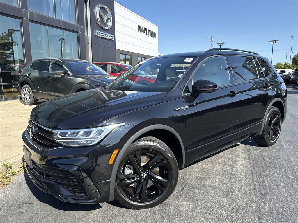 2023 Volkswagen Tiguan SE R-Line Black photo 7