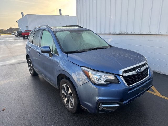 2017 Subaru Forester Limited photo 3