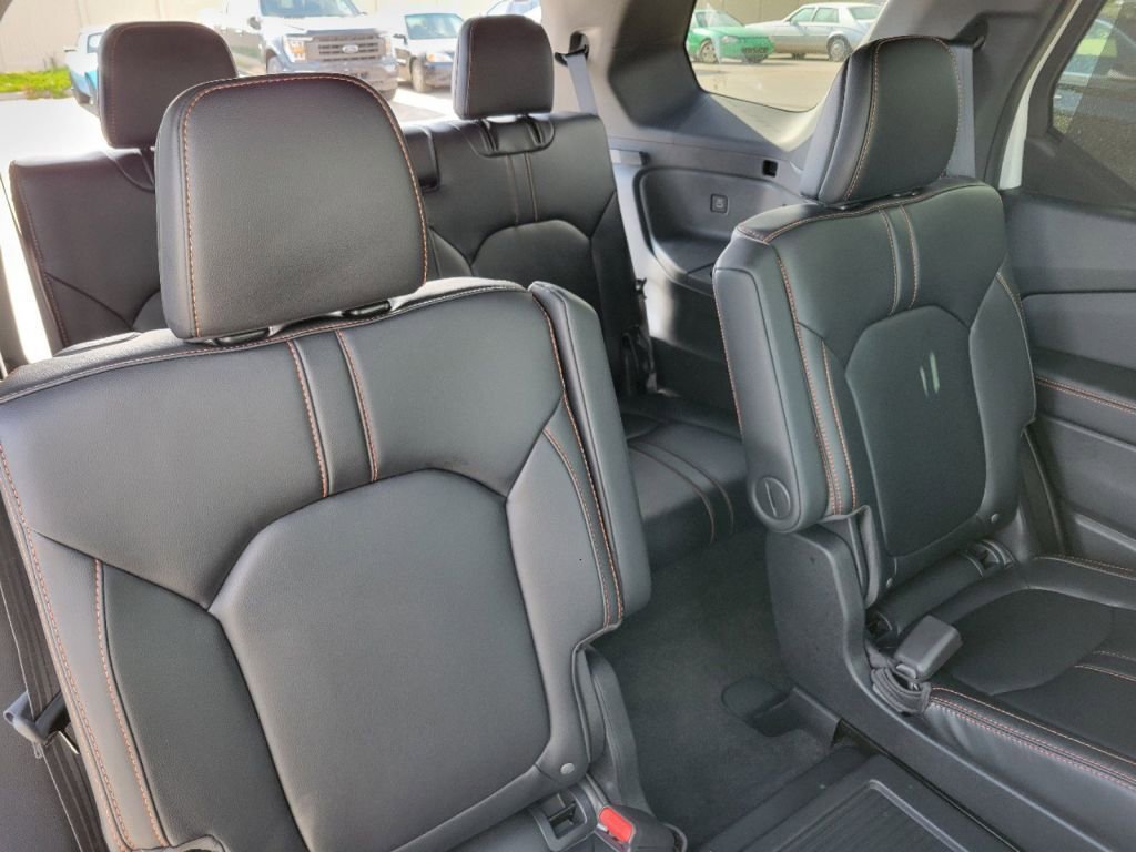 2025 Honda Pilot TrailSport photo 21