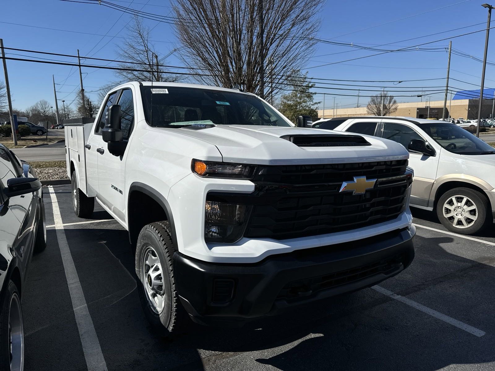 2024 Chevrolet Silverado 2500HD photo 2