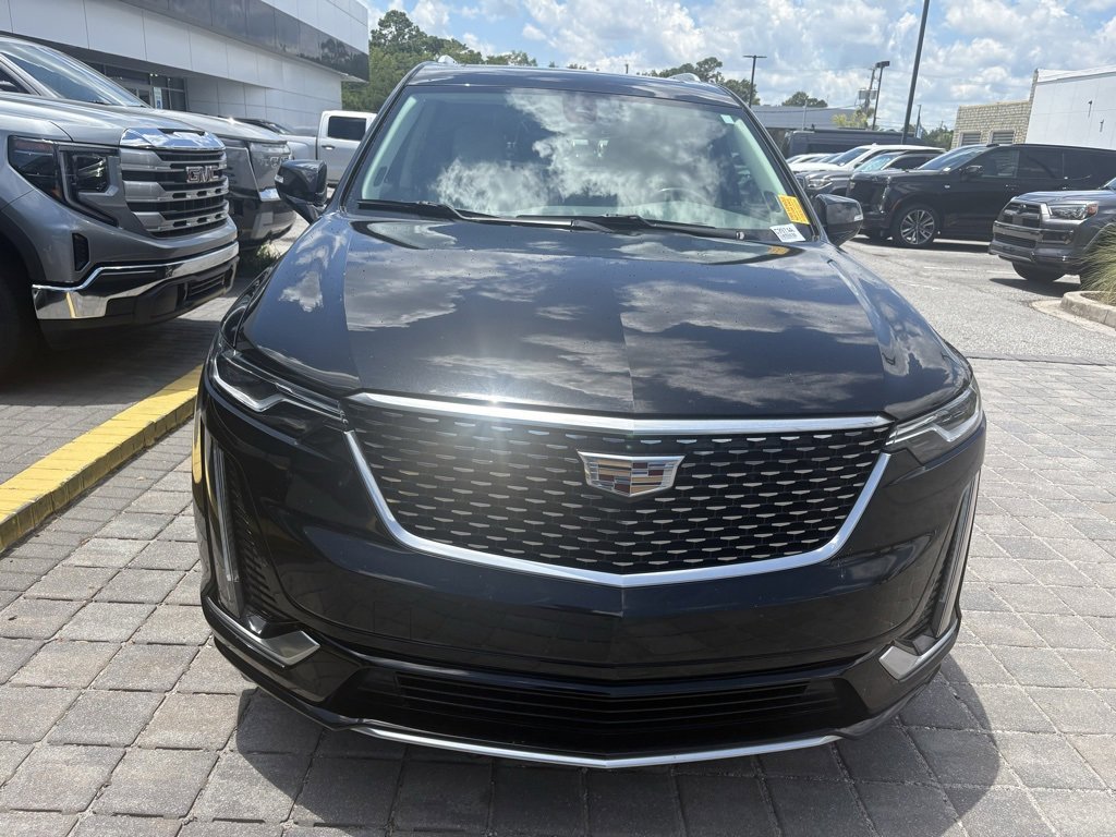 2021 Cadillac XT6 Premium Luxury photo 3