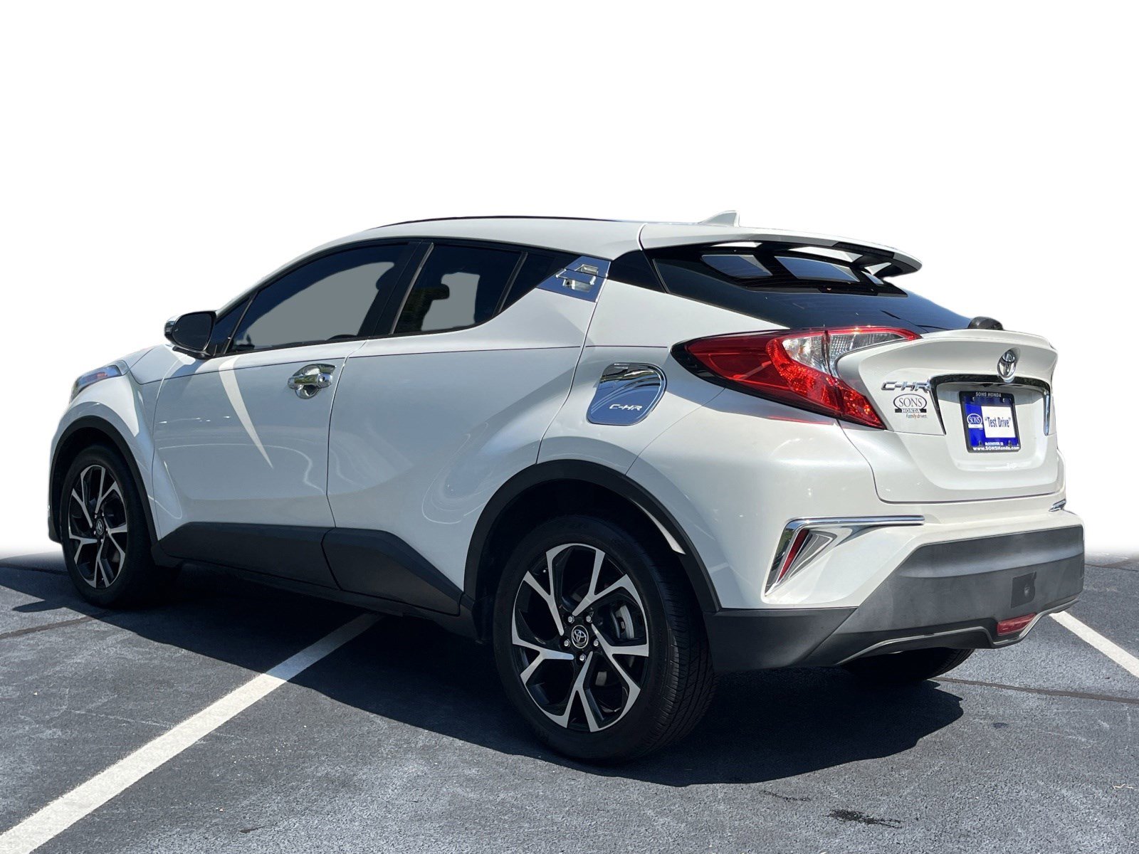 2018 Toyota C-HR XLE Premium photo 17