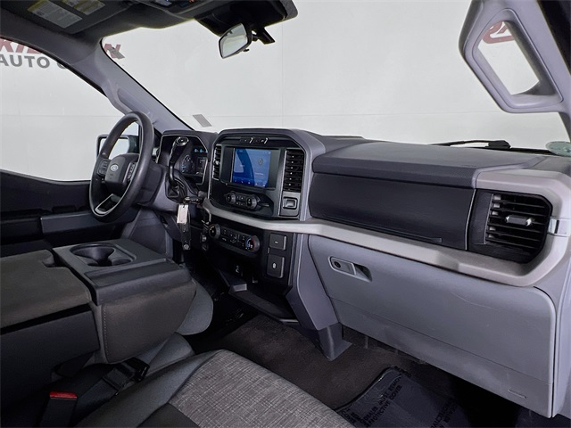 2023 Ford F-150 XLT photo 32