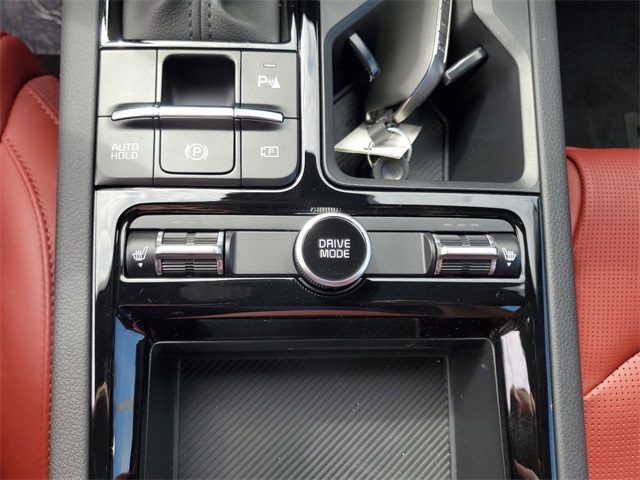 2025 Kia K5 GT-Line photo 24