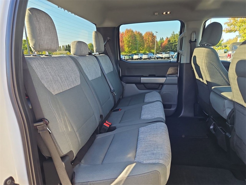2023 Ford F-150 XLT photo 28
