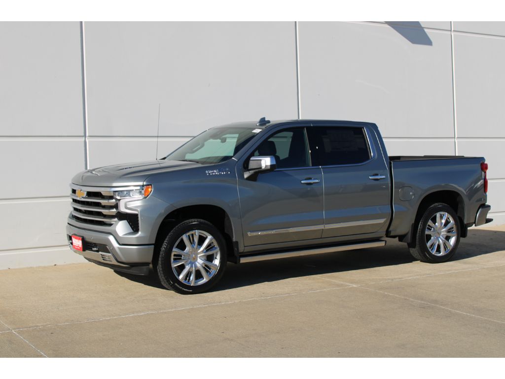 2026 Chevrolet Silverado 1500 High Country's photo