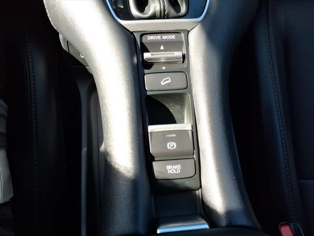 2025 Honda HR-V EX-L photo 21