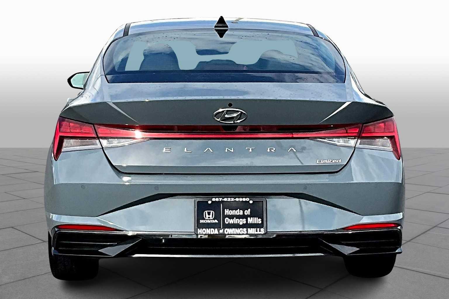 2023 Hyundai Elantra Limited photo 4