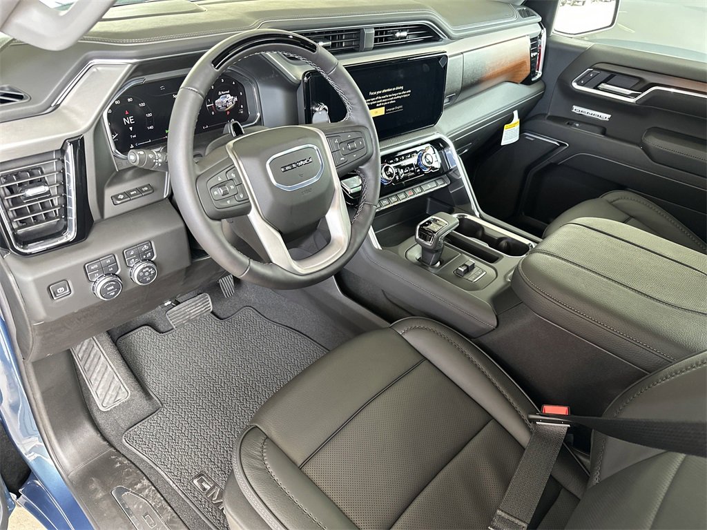 2026 Gmc Sierra Denali photo 13