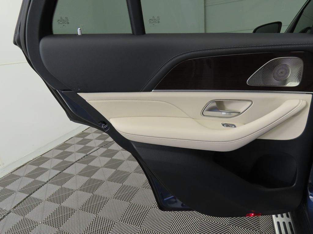 2026 Mercedes Benz GLE 53 AMG 4MATIC photo 22