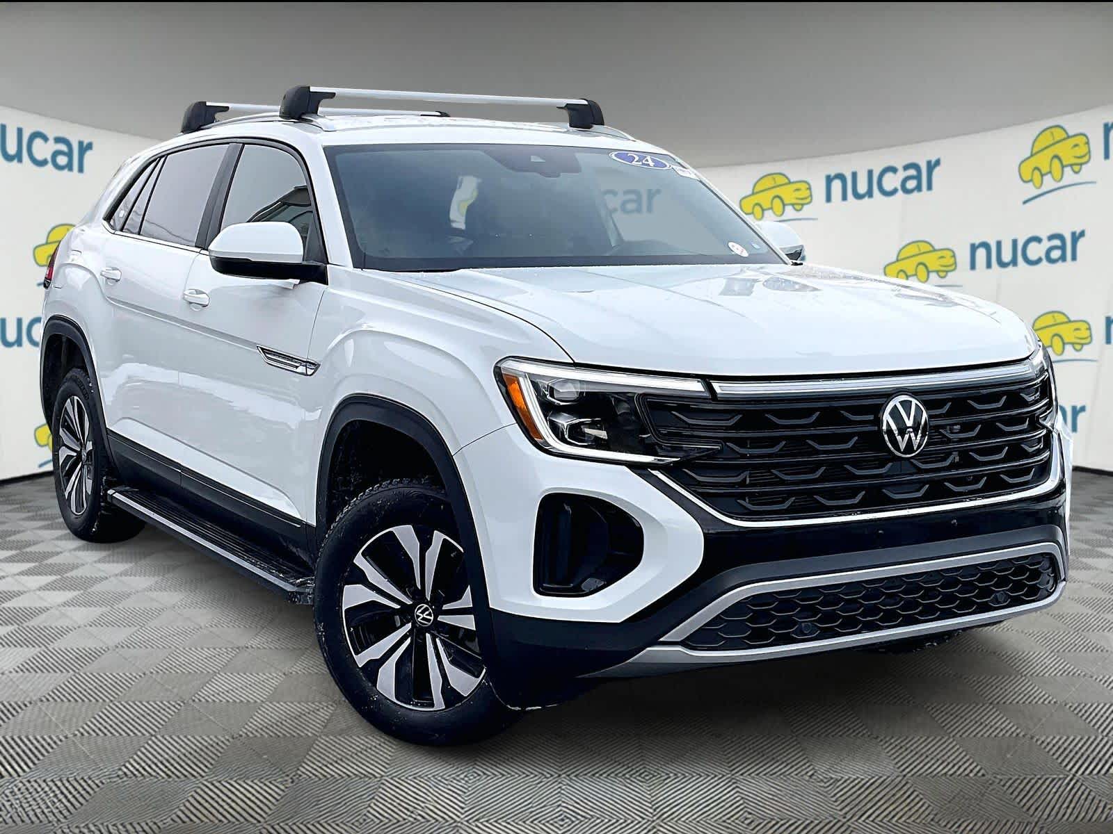 2024 Volkswagen Atlas Cross Sport SE's photo