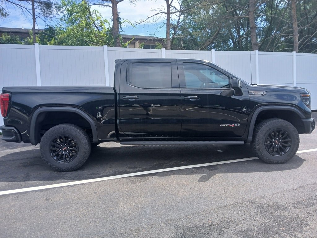 2023 Gmc Sierra 1500 AT4X photo 5