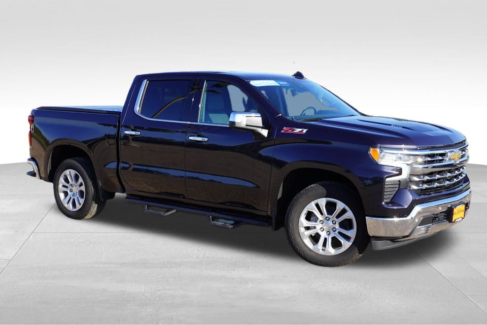 2022 Chevrolet Silverado 1500 LTZ Z71 photo 2