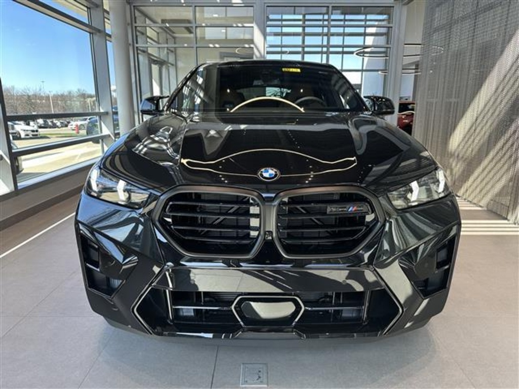 2025 Bmw X6 M photo 2