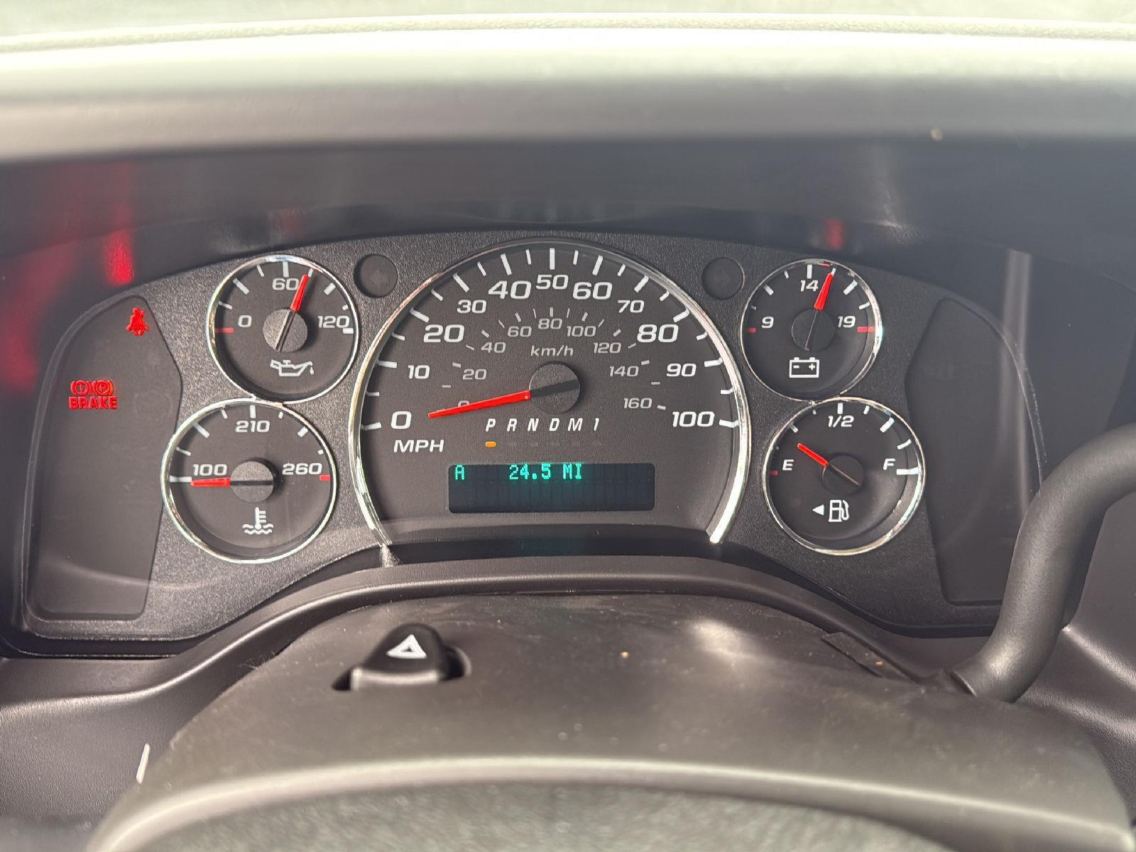 2024 Chevrolet Express Cargo Van 2500 photo 14
