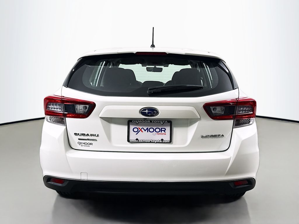 2023 Subaru Impreza Base photo 4