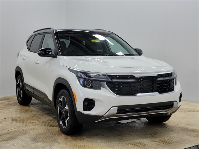 2026 Kia Seltos S photo 2