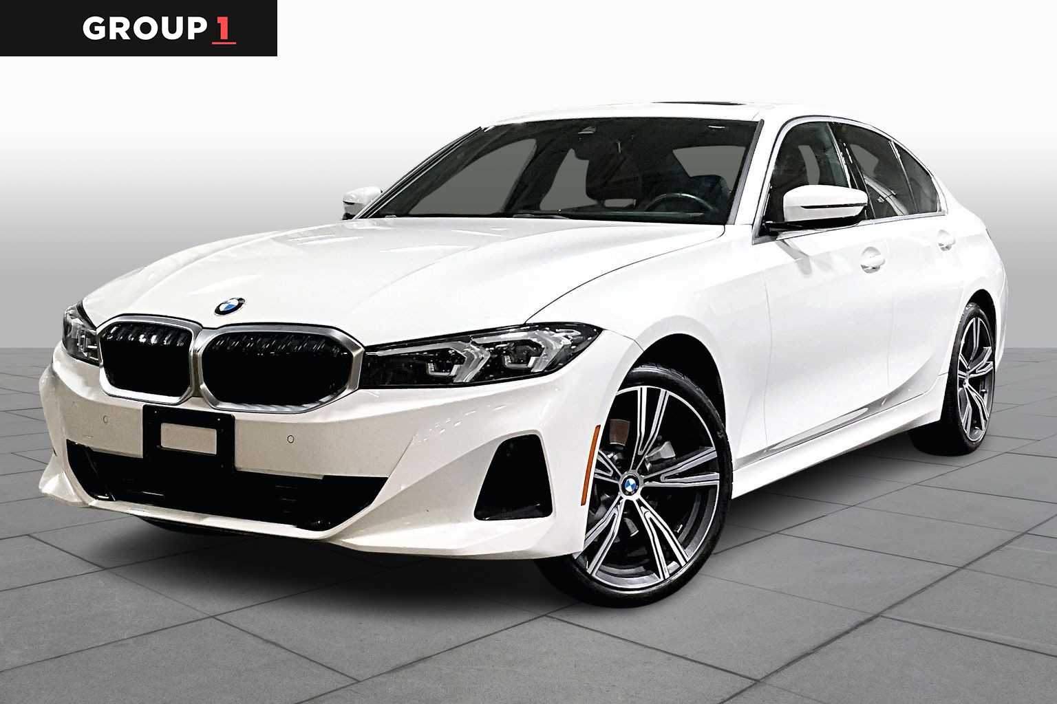 2024 BMW 3 Series 330i's photo