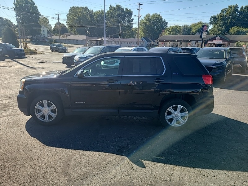 2017 Gmc Terrain SLE photo 2