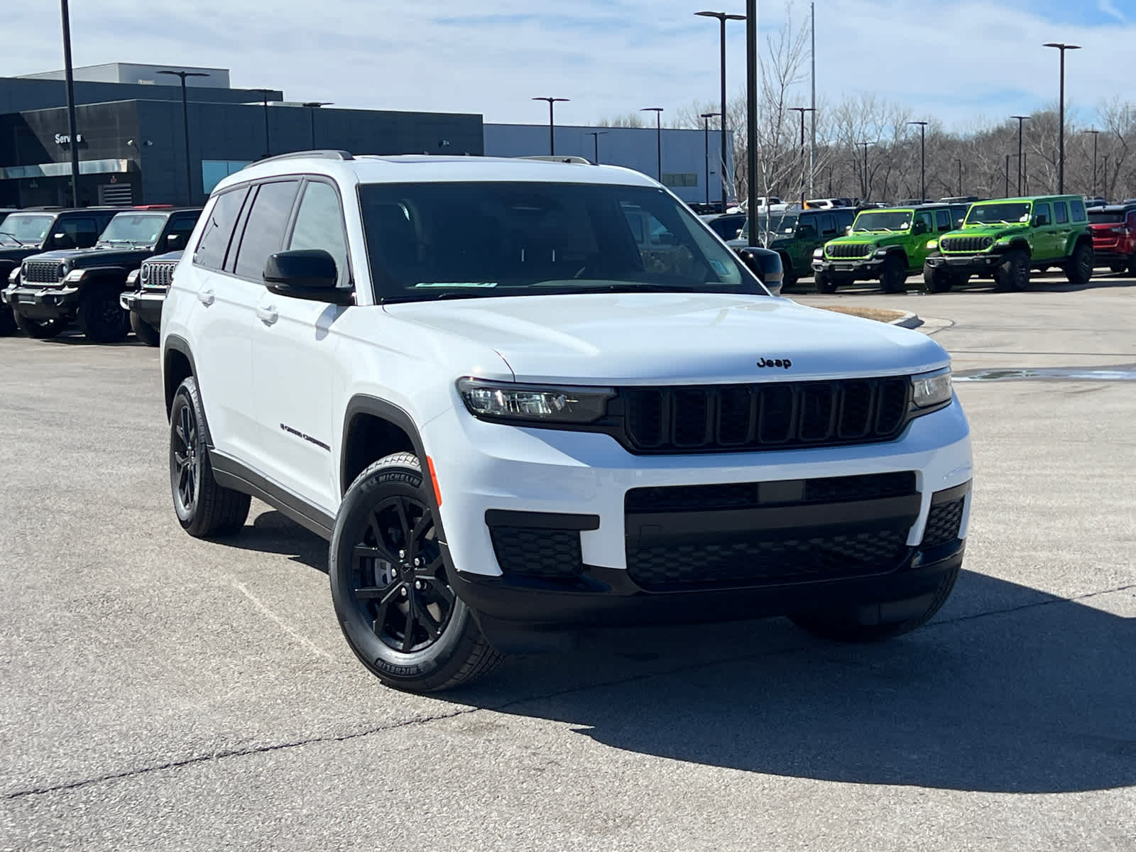 2025 Jeep Grand Cherokee Altitude X photo 3