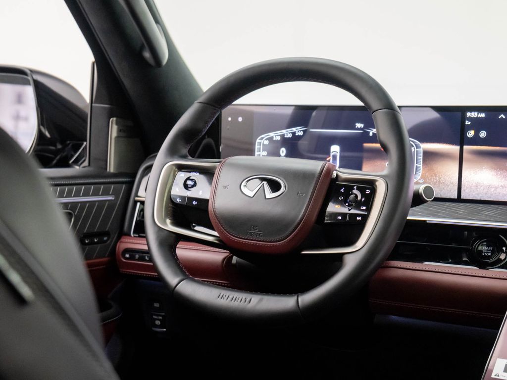 2026 Infiniti QX80 photo 10
