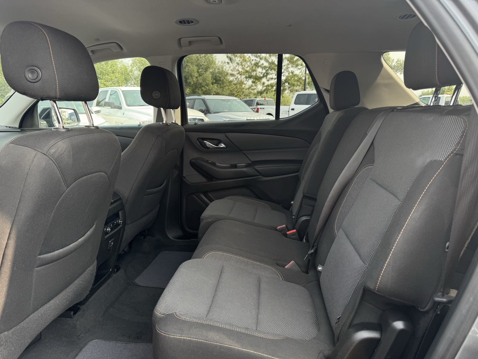 2021 Chevrolet Traverse LS photo 26